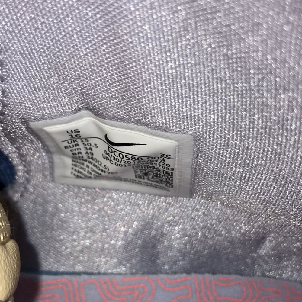 Nike Kyrie 7 Preheat ‘Expressions’ - Picture 12 of 12